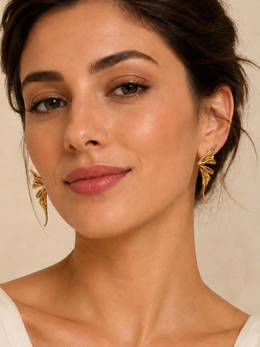 Fine jewelry 316L steel Elegant Gold Winged Earrings